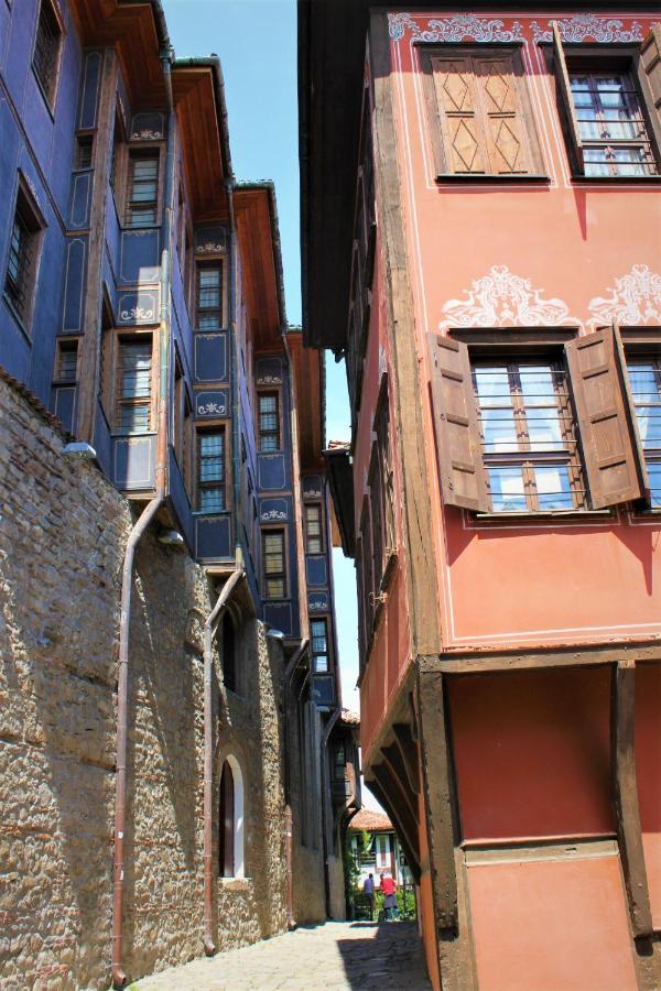 Orange House In The Old Town